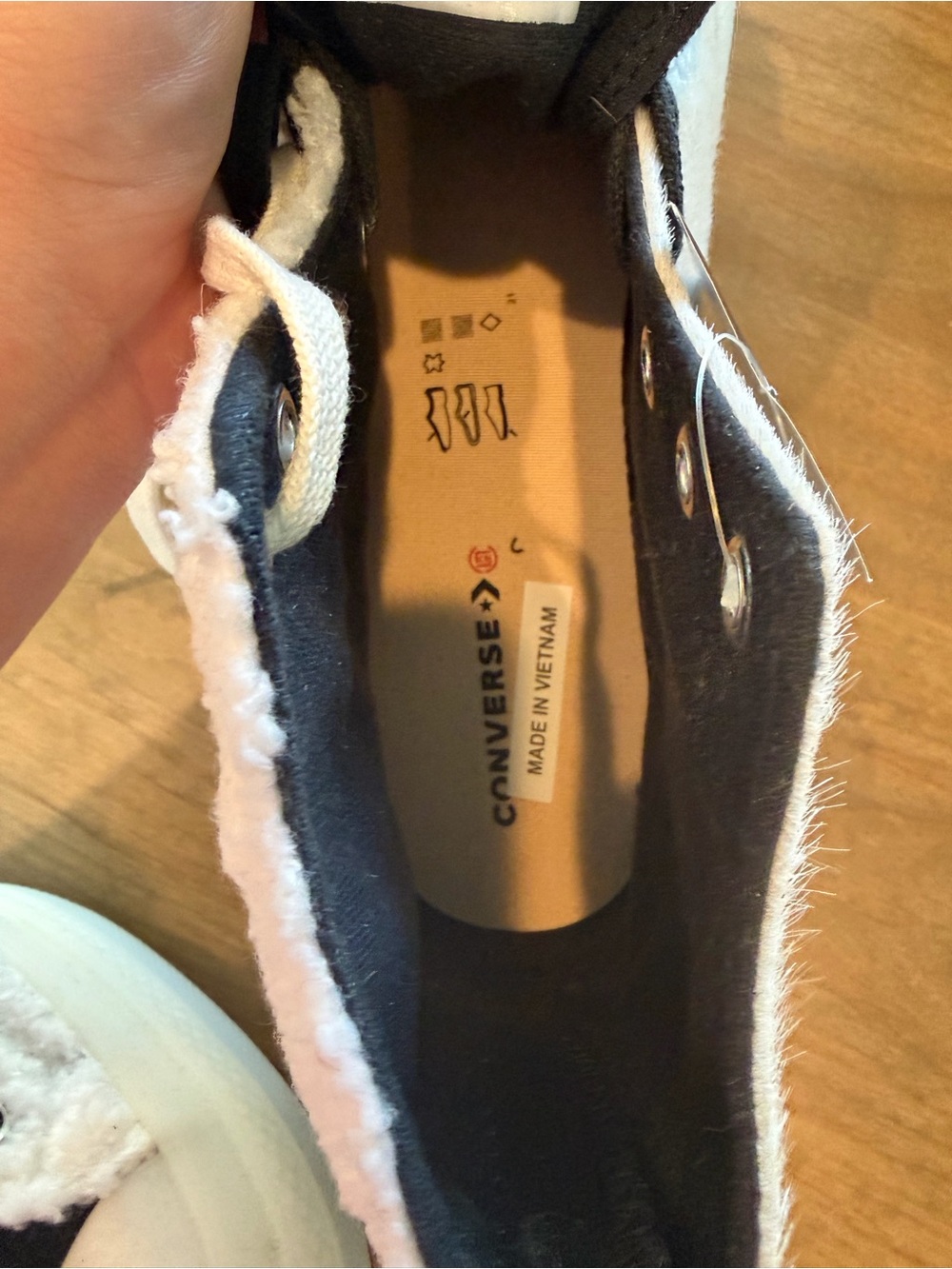 NIB $130 Converse x CLOT Chuck 70 Hi “Giant Panda” 8.5 Mens, 10.5 Women’s - Picture 11 of 11